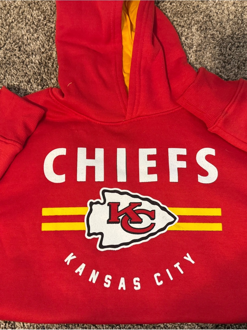 Kansas City Chiefs Hoodie - Picture 2 of 3